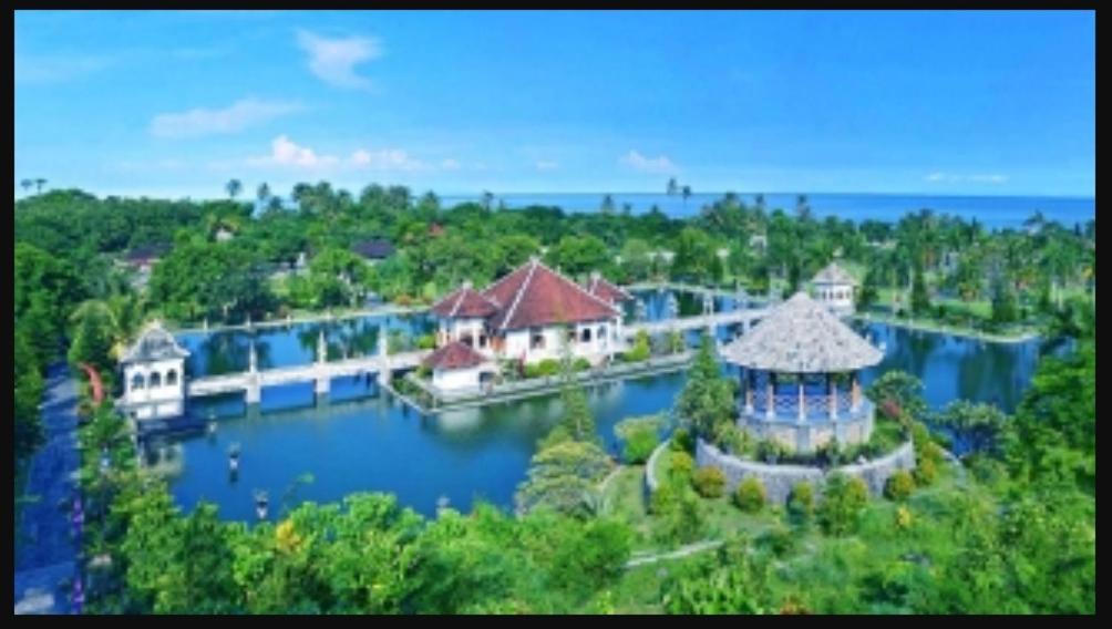 Dharma Homestay Padangbai  Buitenkant foto